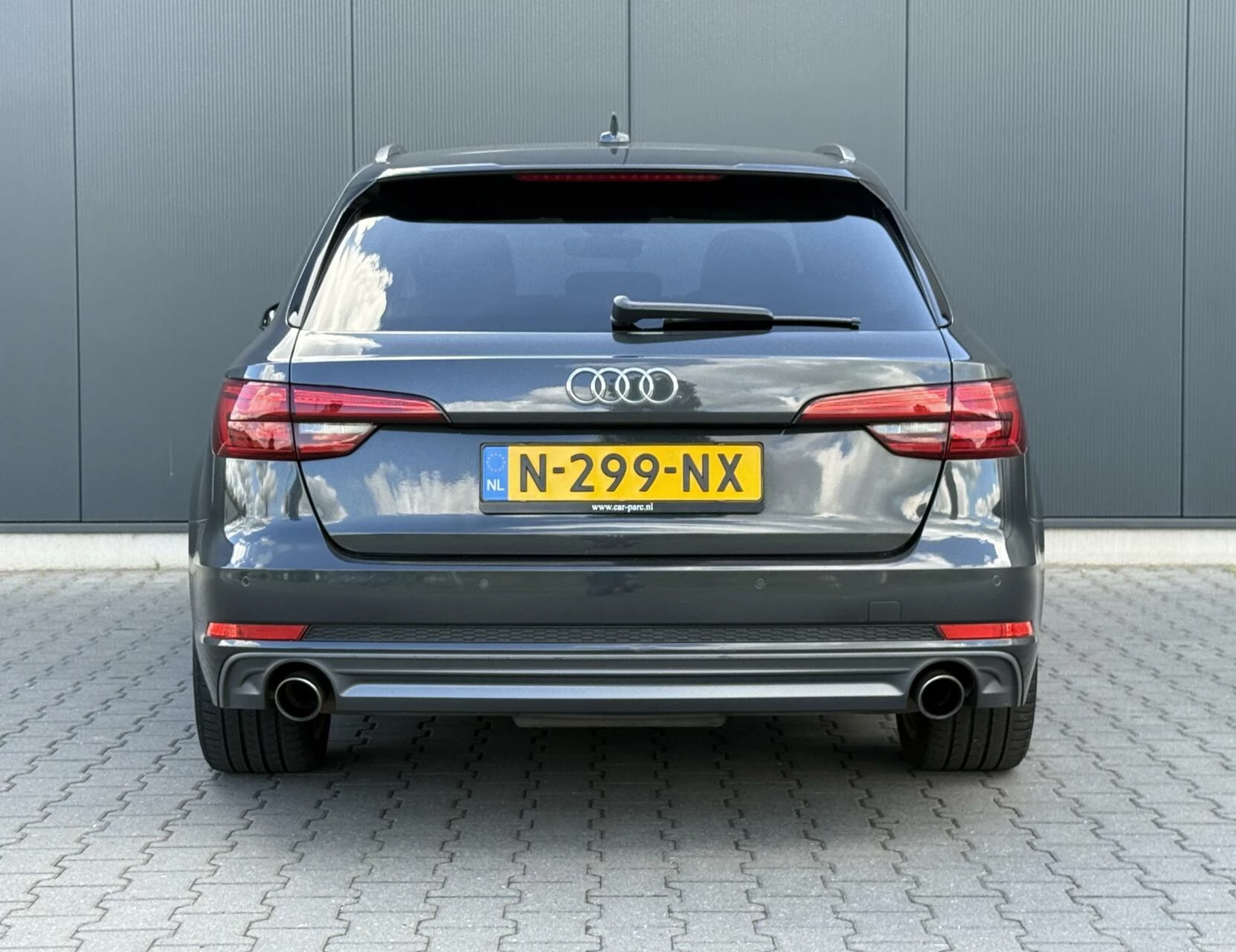 Hoofdafbeelding Audi A4