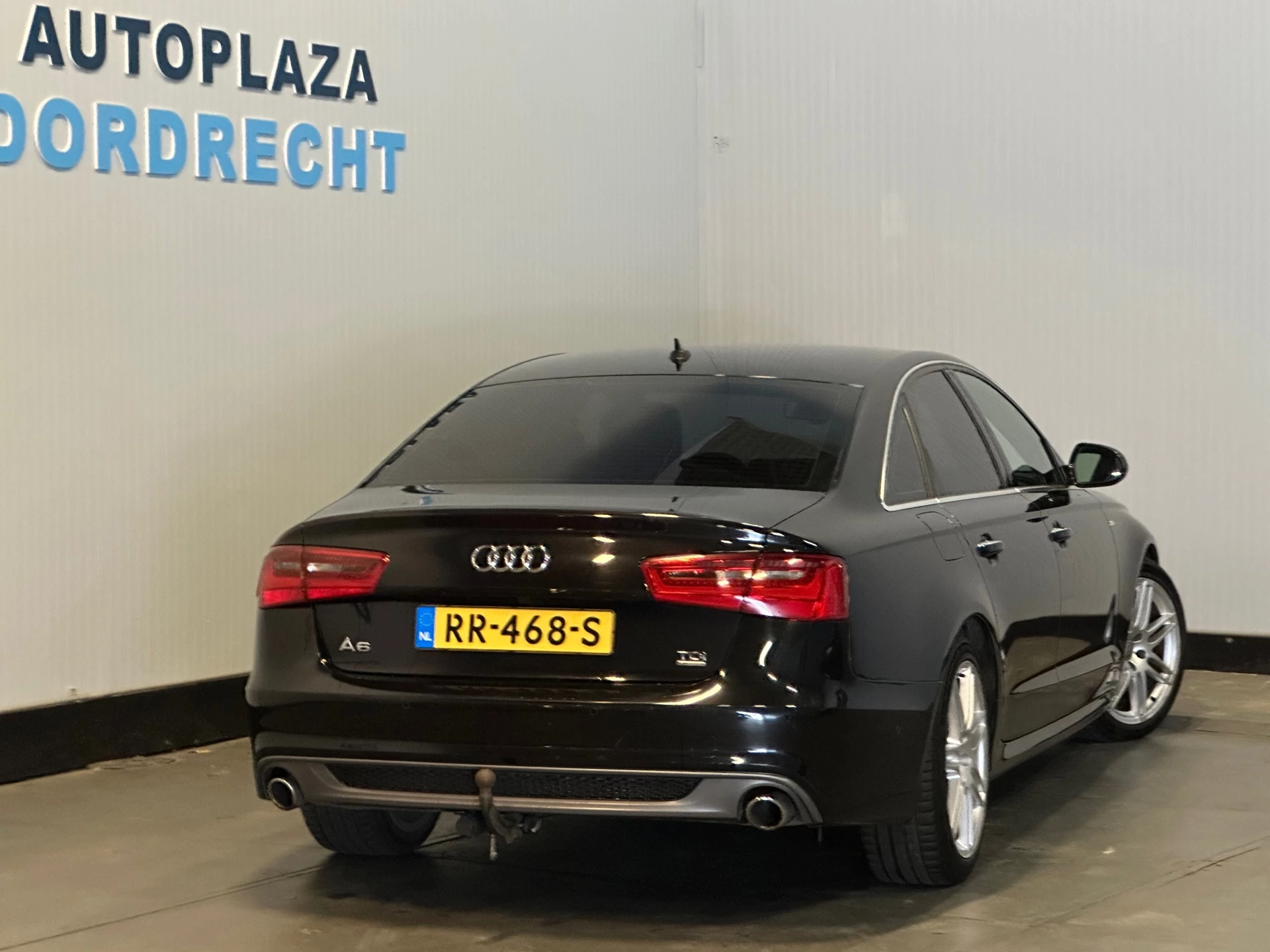 Hoofdafbeelding Audi A6