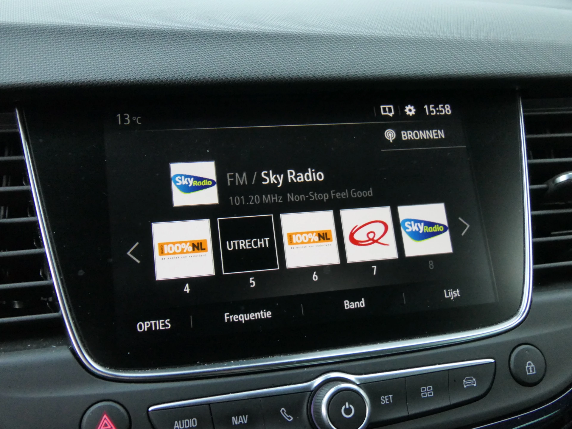 Hoofdafbeelding Opel Crossland X