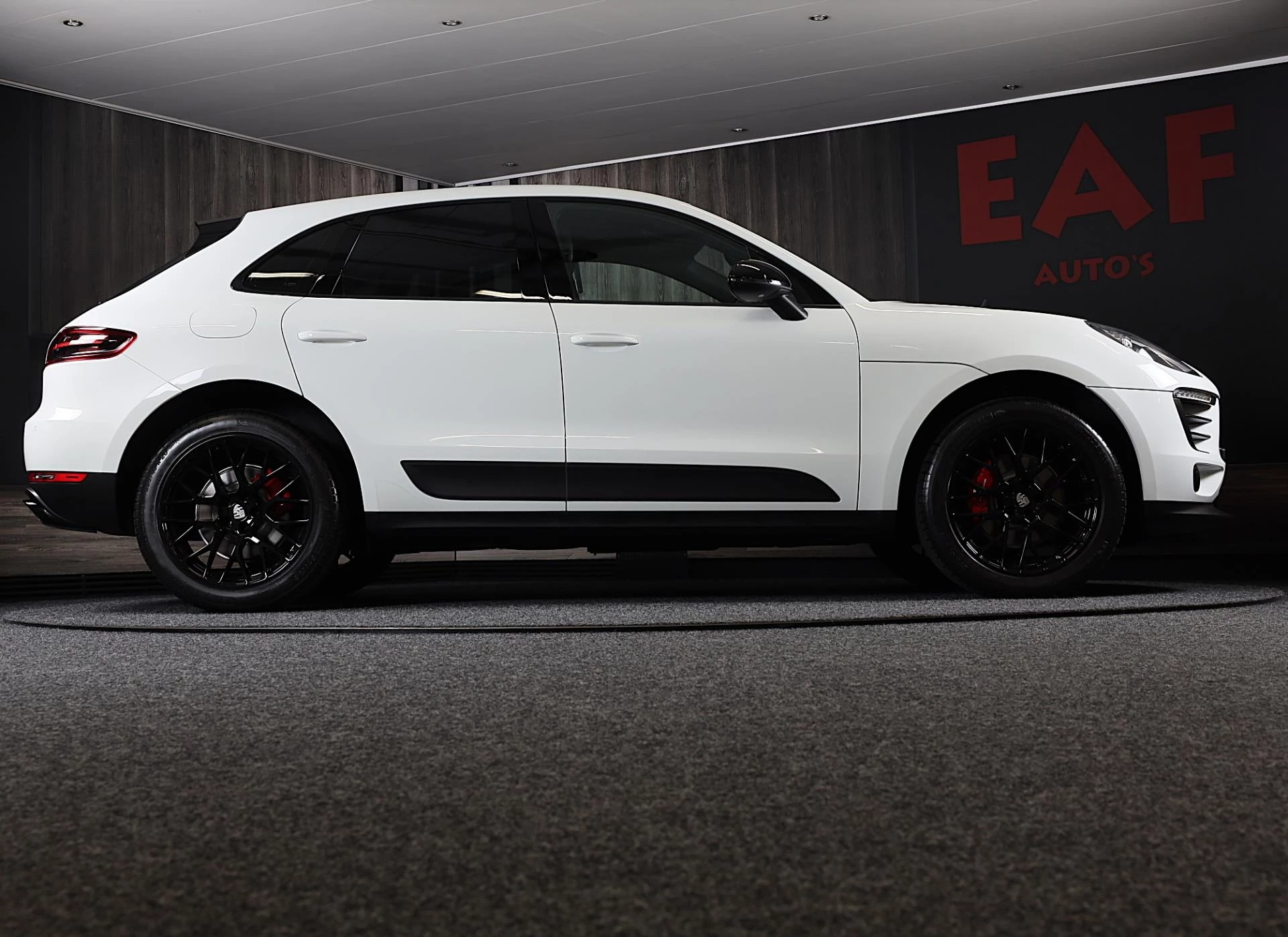 Hoofdafbeelding Porsche Macan