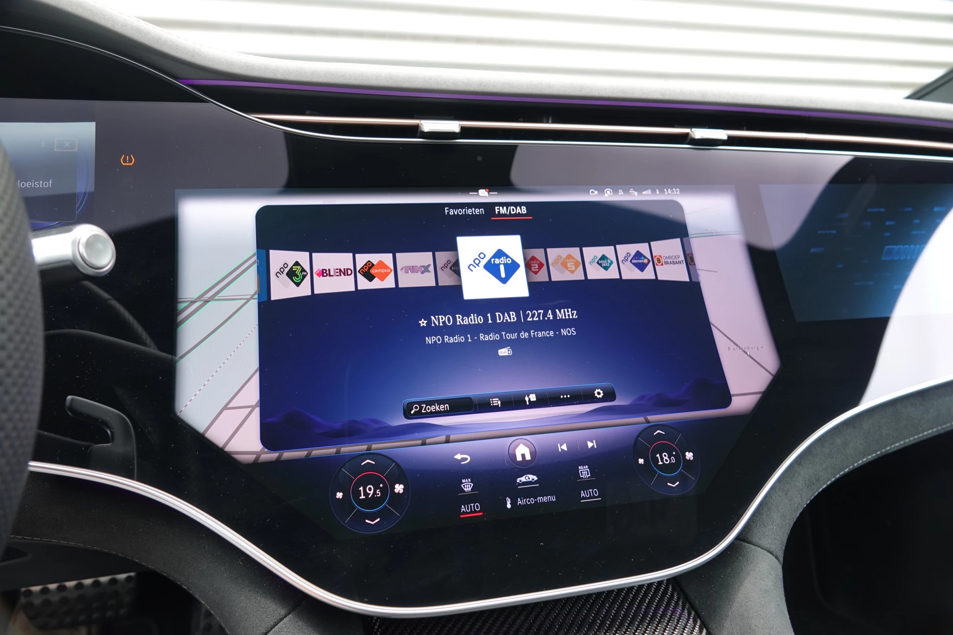 Hoofdafbeelding Mercedes-Benz EQS