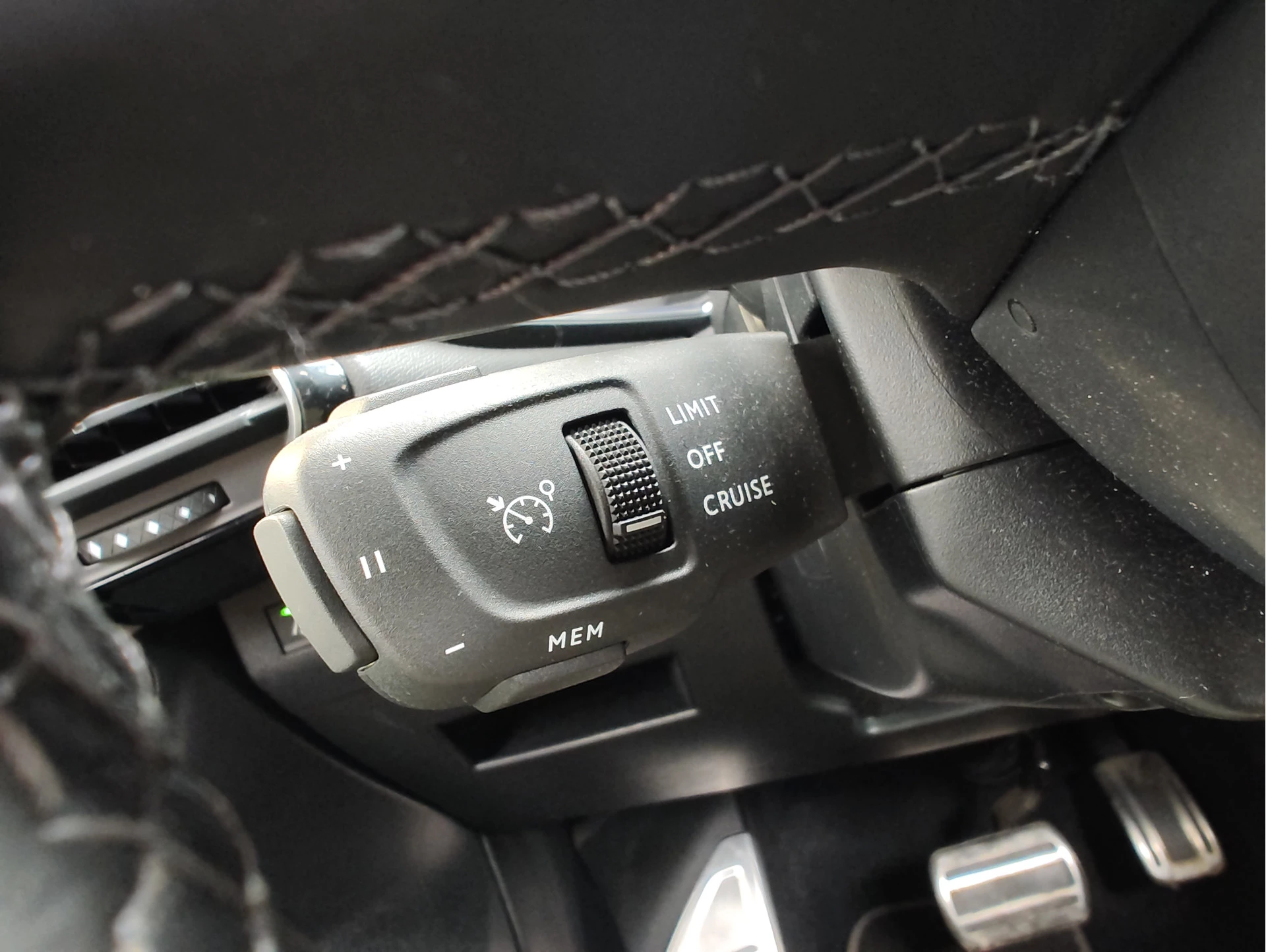 Hoofdafbeelding DS DS 7