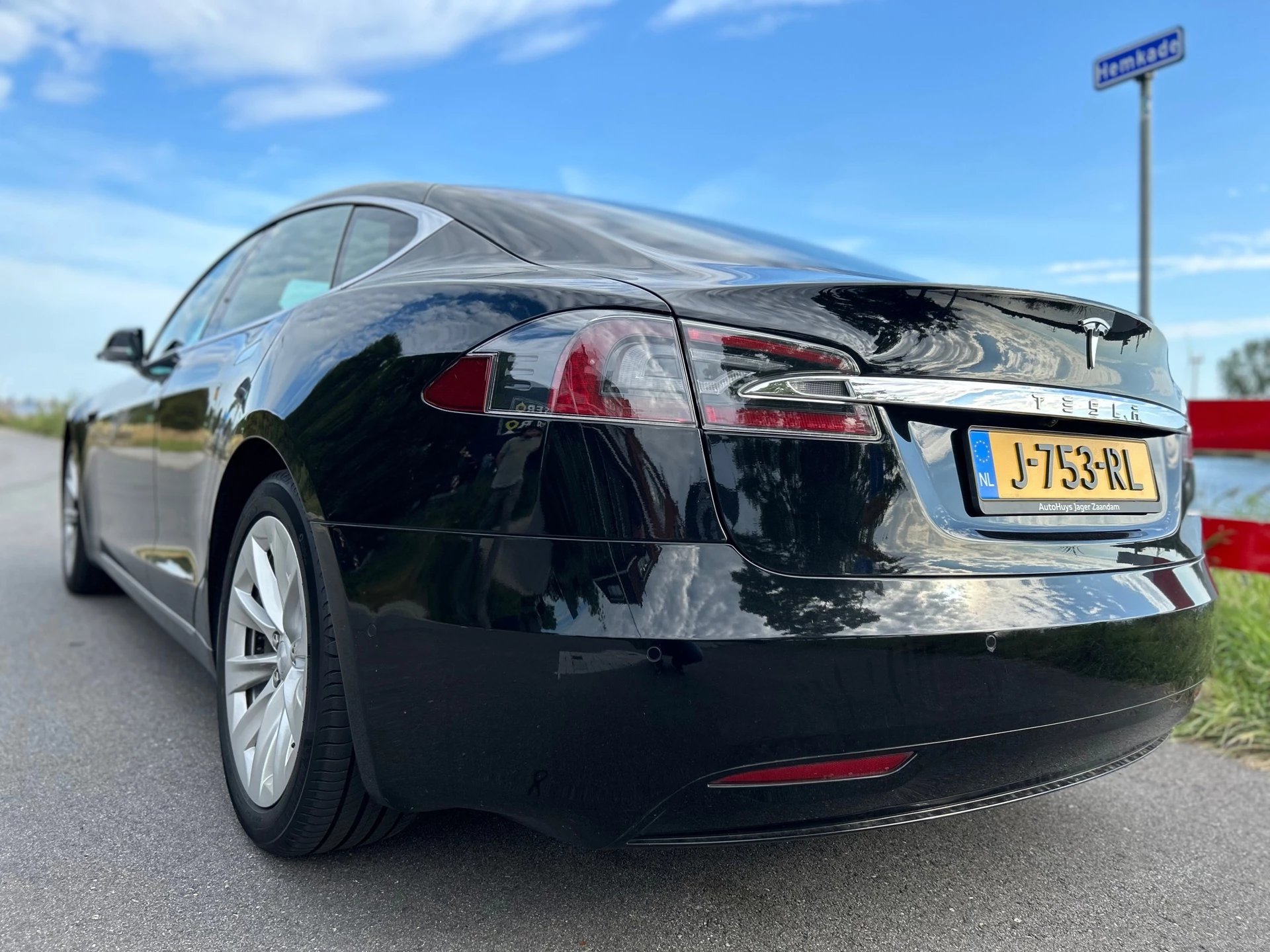 Hoofdafbeelding Tesla Model S