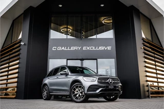 Hoofdafbeelding Mercedes-Benz GLC Mercedes-Benz GLC 300e 4MATIC Premium Plus - Panorama | Burmester | Memory | HUD