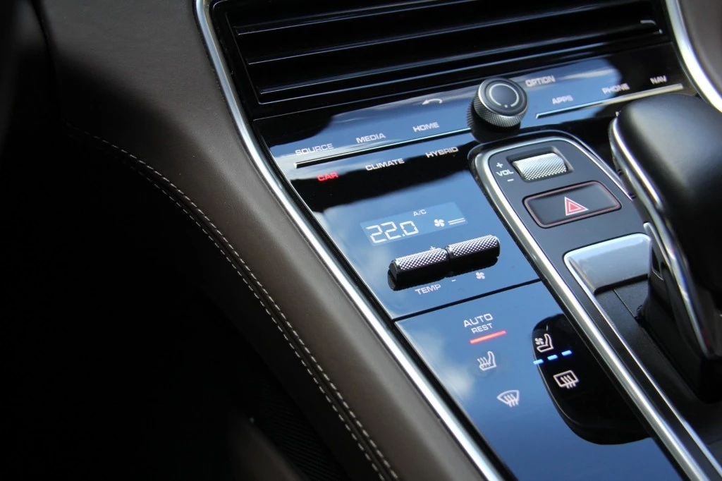 Hoofdafbeelding Porsche Panamera