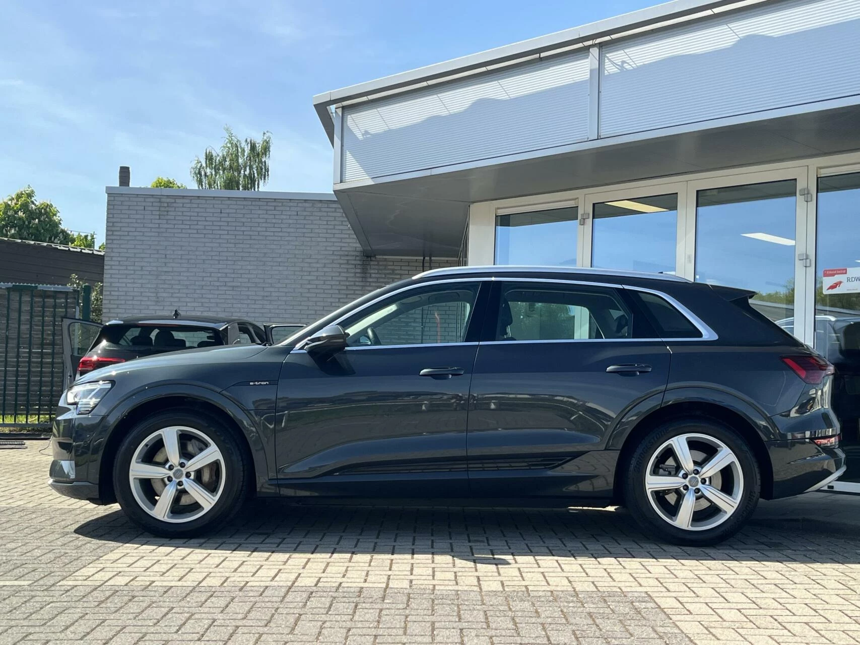 Hoofdafbeelding Audi e-tron