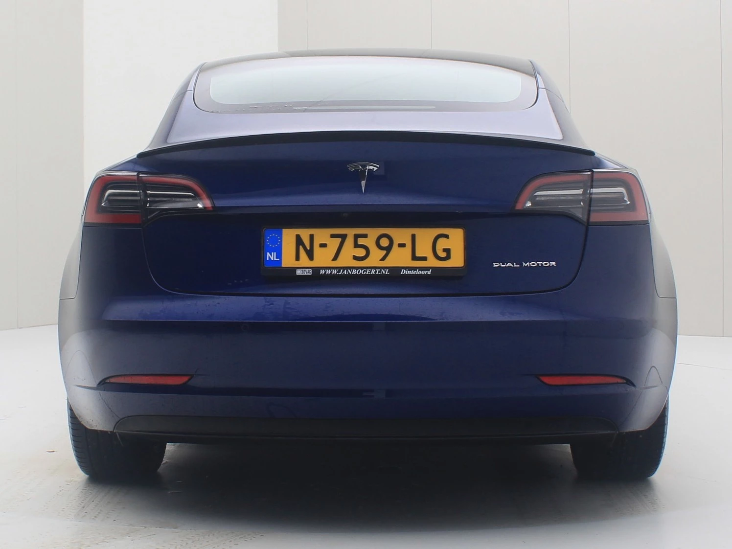 Hoofdafbeelding Tesla Model 3