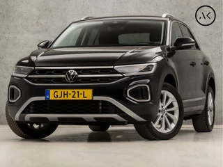 Hoofdafbeelding Volkswagen T-Roc Volkswagen T-Roc 1.5 TSI Sport 150Pk Automaat (NIEUW MODEL, GROOT NAVI, APPLE CARPLAY, VIRTUAL COCKPIT, LEDER/ALCANTARA, MASSAGE, SPORTSTOELEN, STOELVERWARMING, LED KOPLAMPEN, GETINT GLAS, ADAPTIVE CRUISE, NIEUWSTAAT)