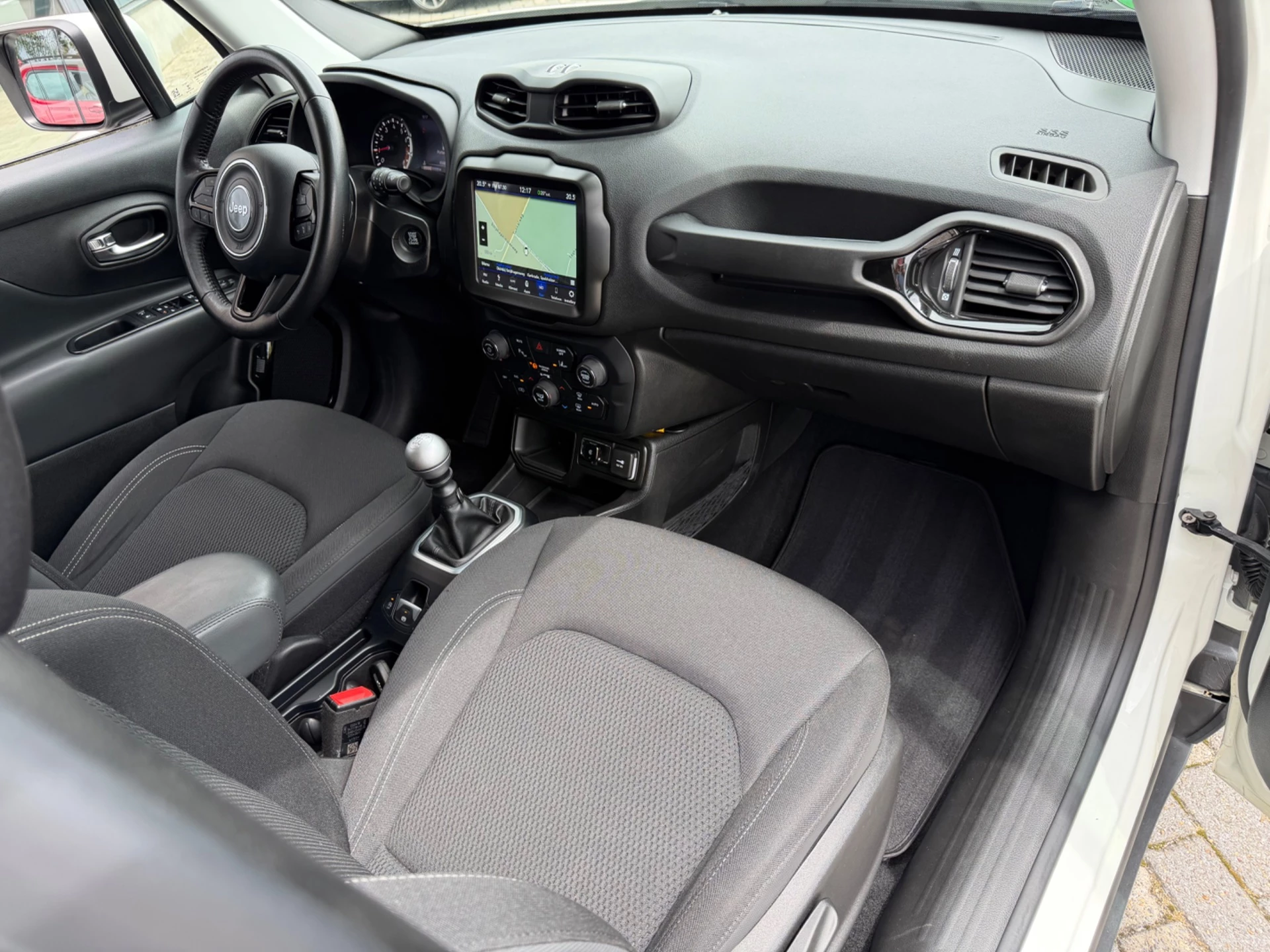 Hoofdafbeelding Jeep Renegade
