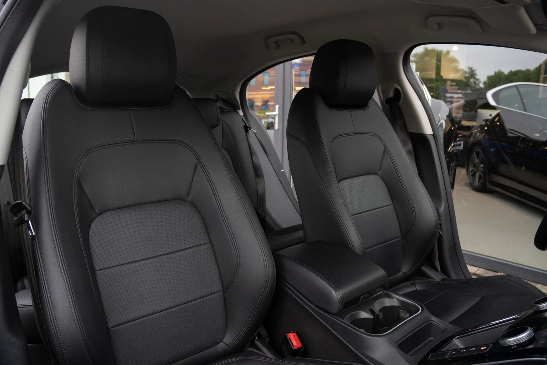 Hoofdafbeelding Jaguar I-PACE