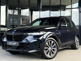 BMW X5 XDRIVE50E M-SPORT - PANO - SKY LOUNGE - H&K - LUCHTV. - TREKH.