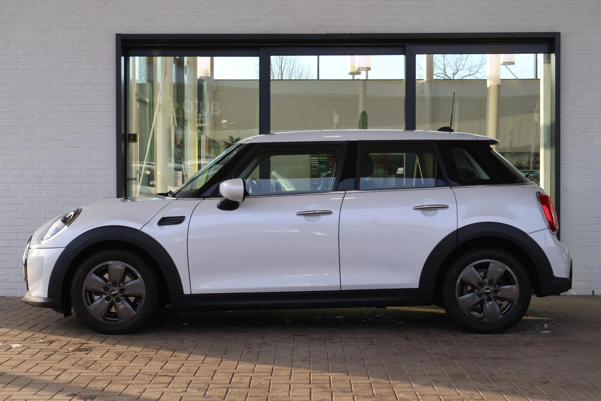 Hoofdafbeelding MINI 5-deurs