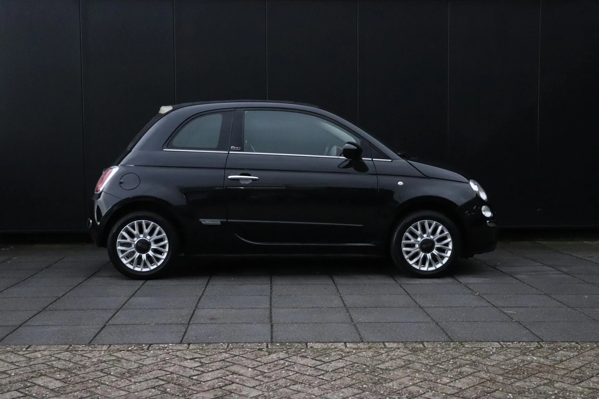 Hoofdafbeelding Fiat 500C