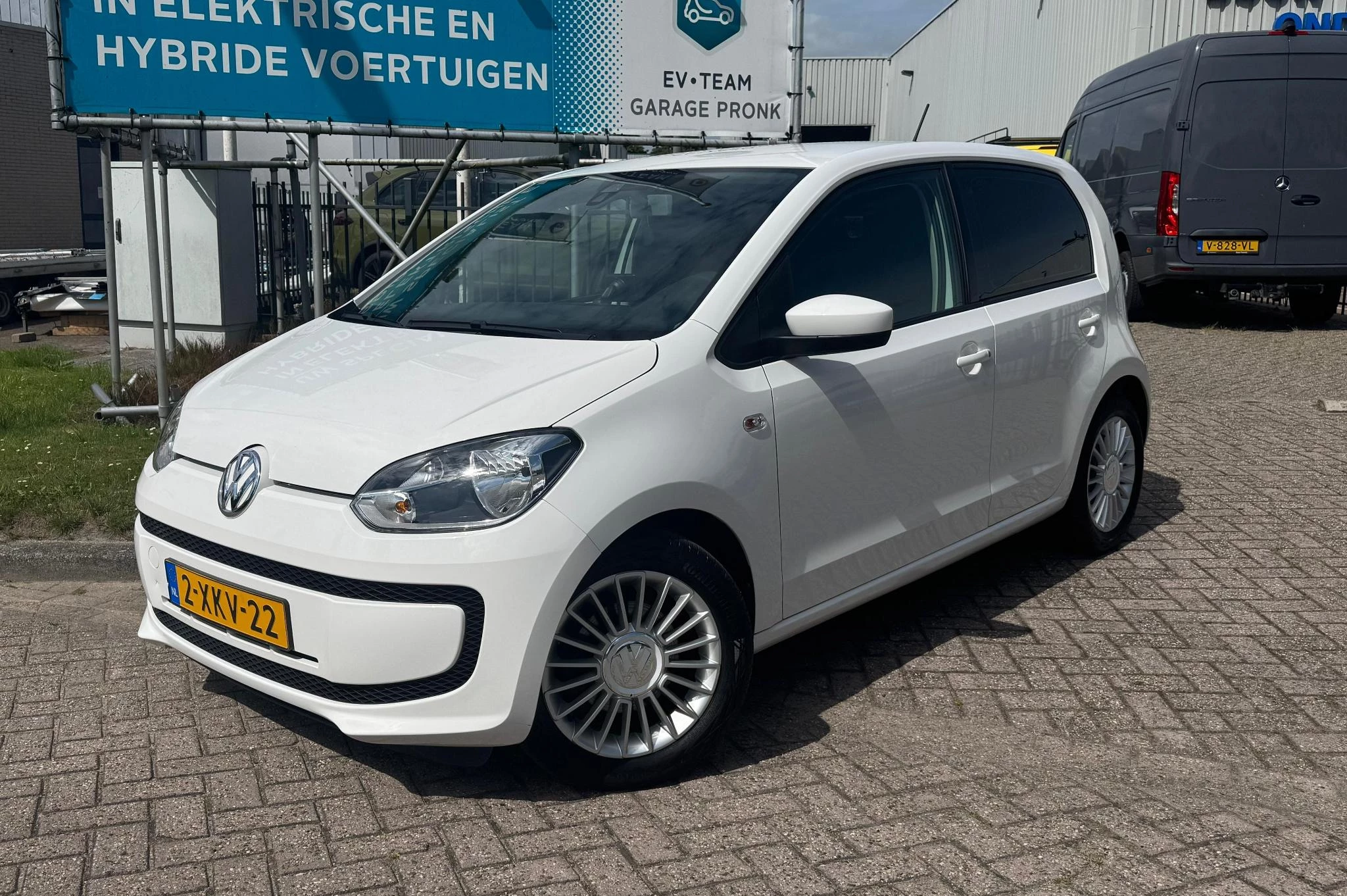 Hoofdafbeelding Volkswagen up!