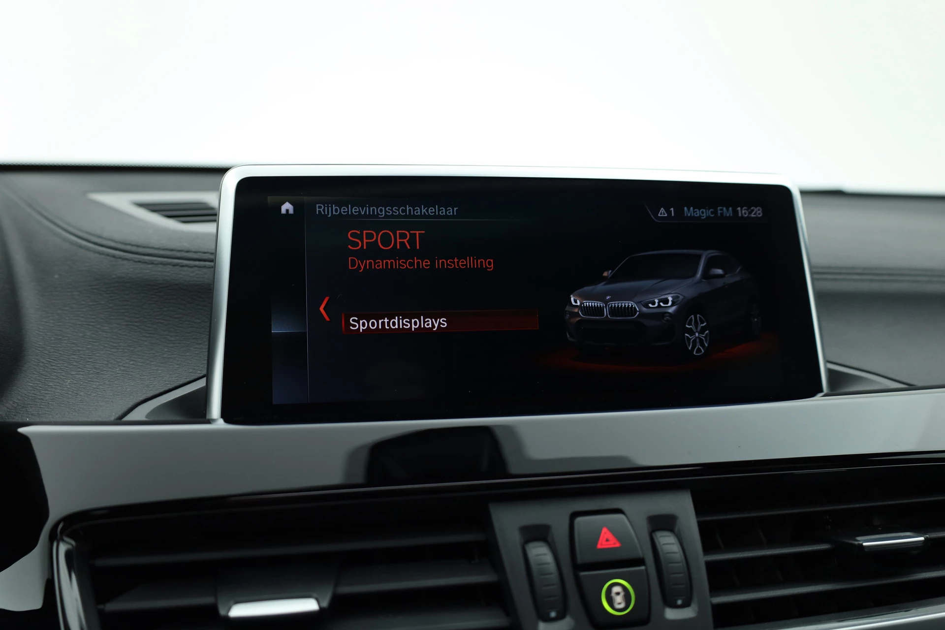 Hoofdafbeelding BMW X2