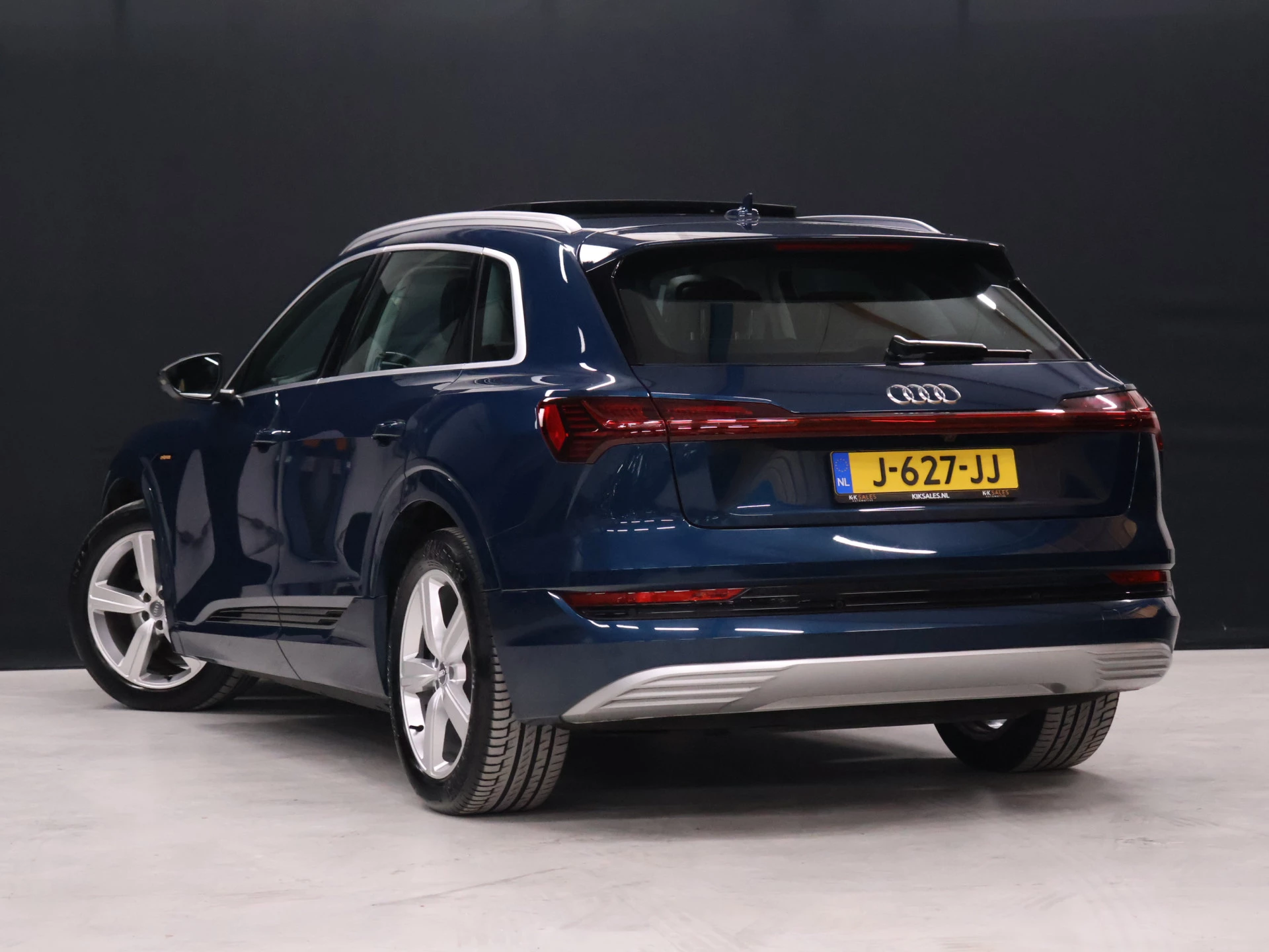 Hoofdafbeelding Audi e-tron