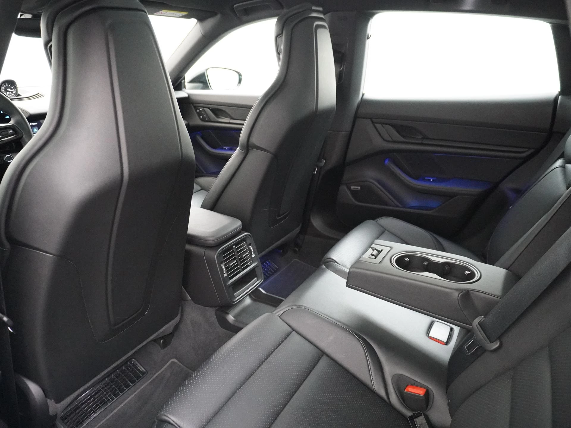 Hoofdafbeelding Porsche Taycan