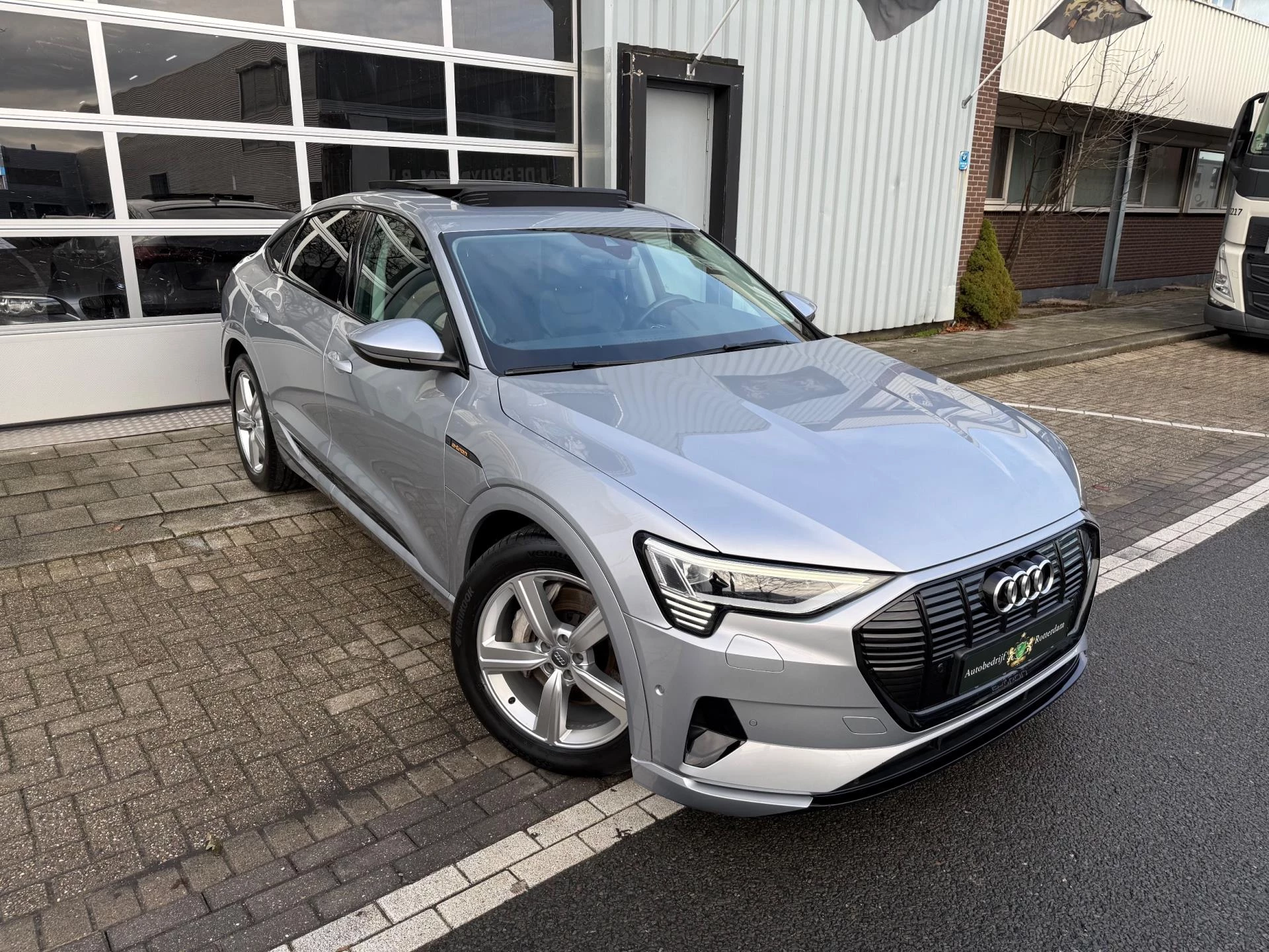 Hoofdafbeelding Audi e-tron