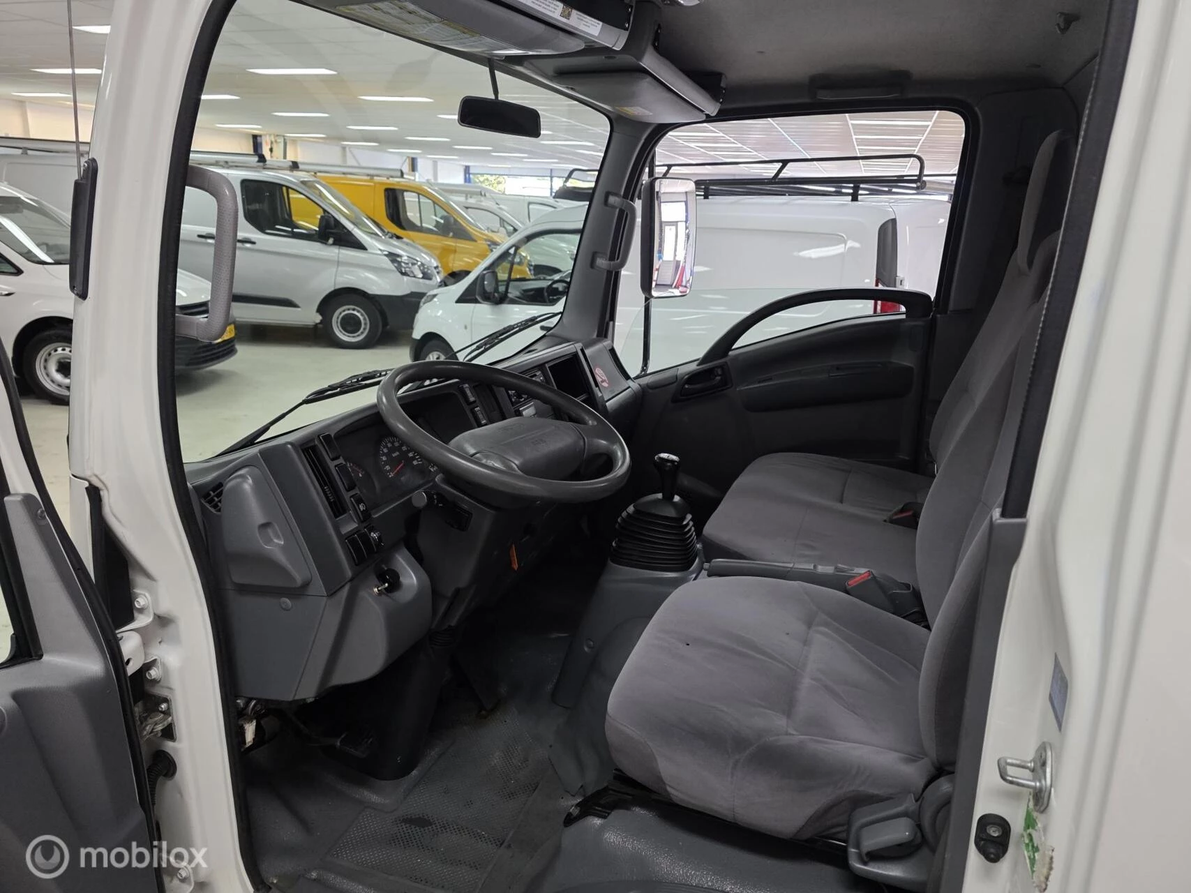 Hoofdafbeelding Isuzu N-Serie