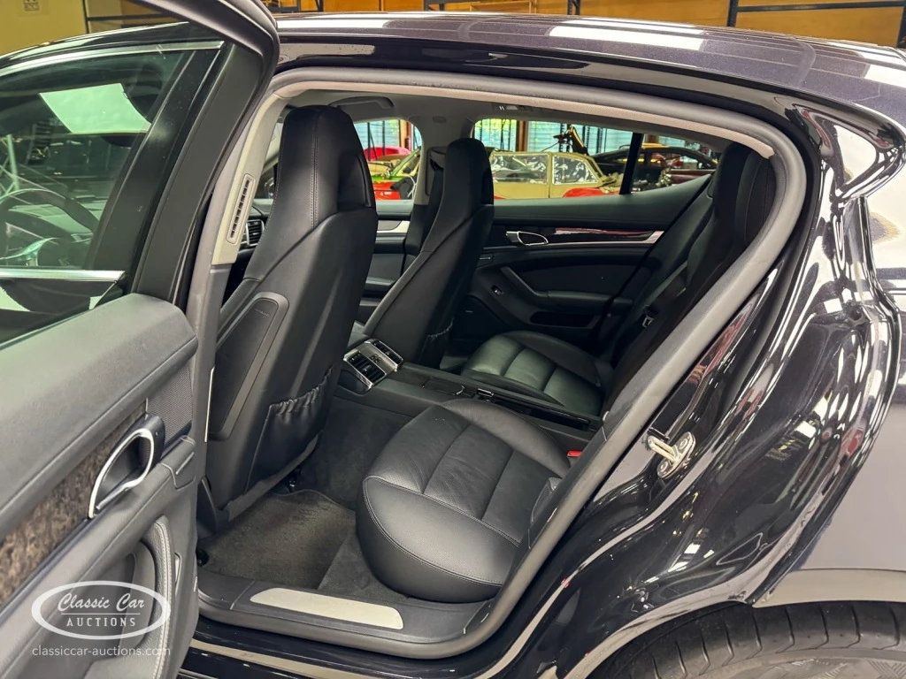 Hoofdafbeelding Porsche Panamera