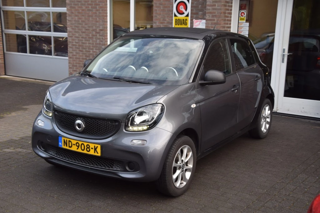 Hoofdafbeelding Smart Forfour