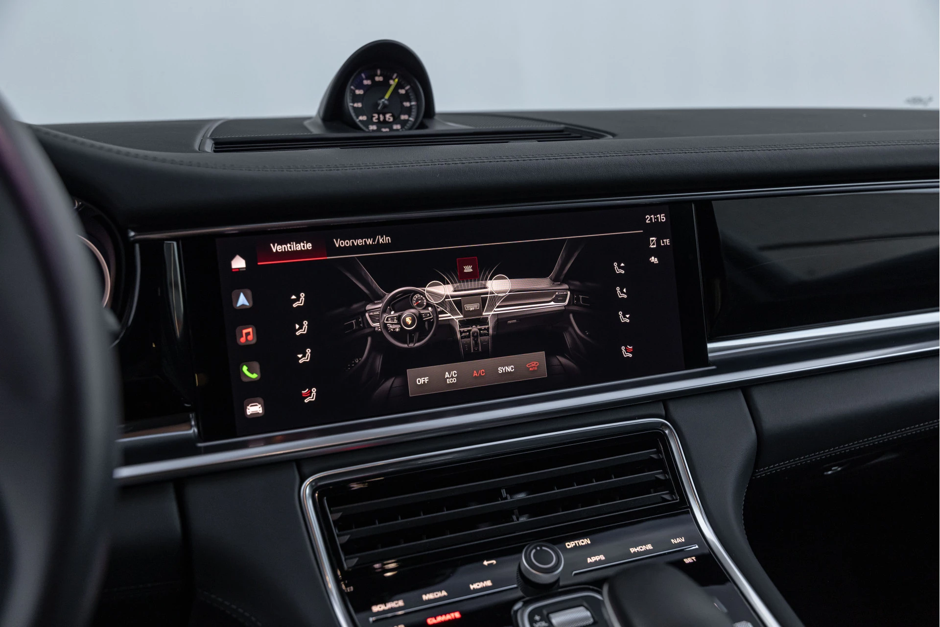 Hoofdafbeelding Porsche Panamera