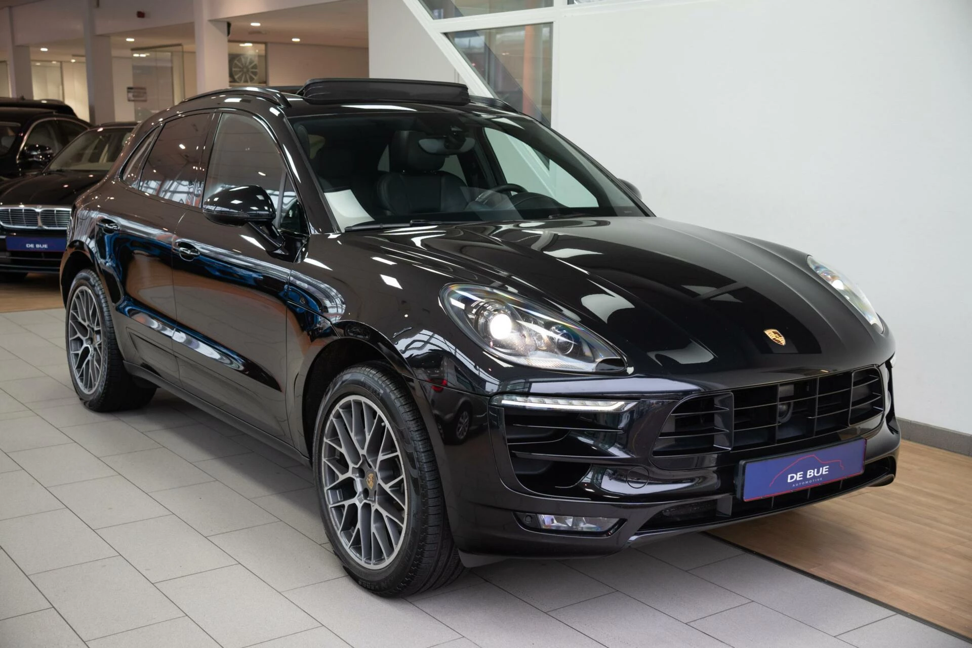 Hoofdafbeelding Porsche Macan