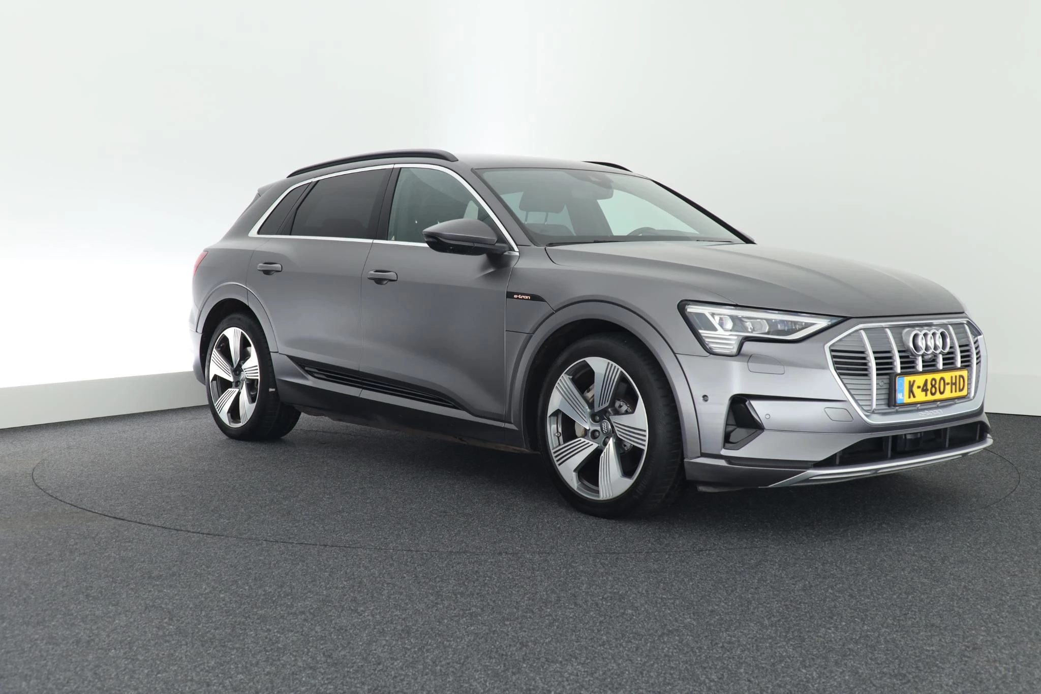 Hoofdafbeelding Audi e-tron