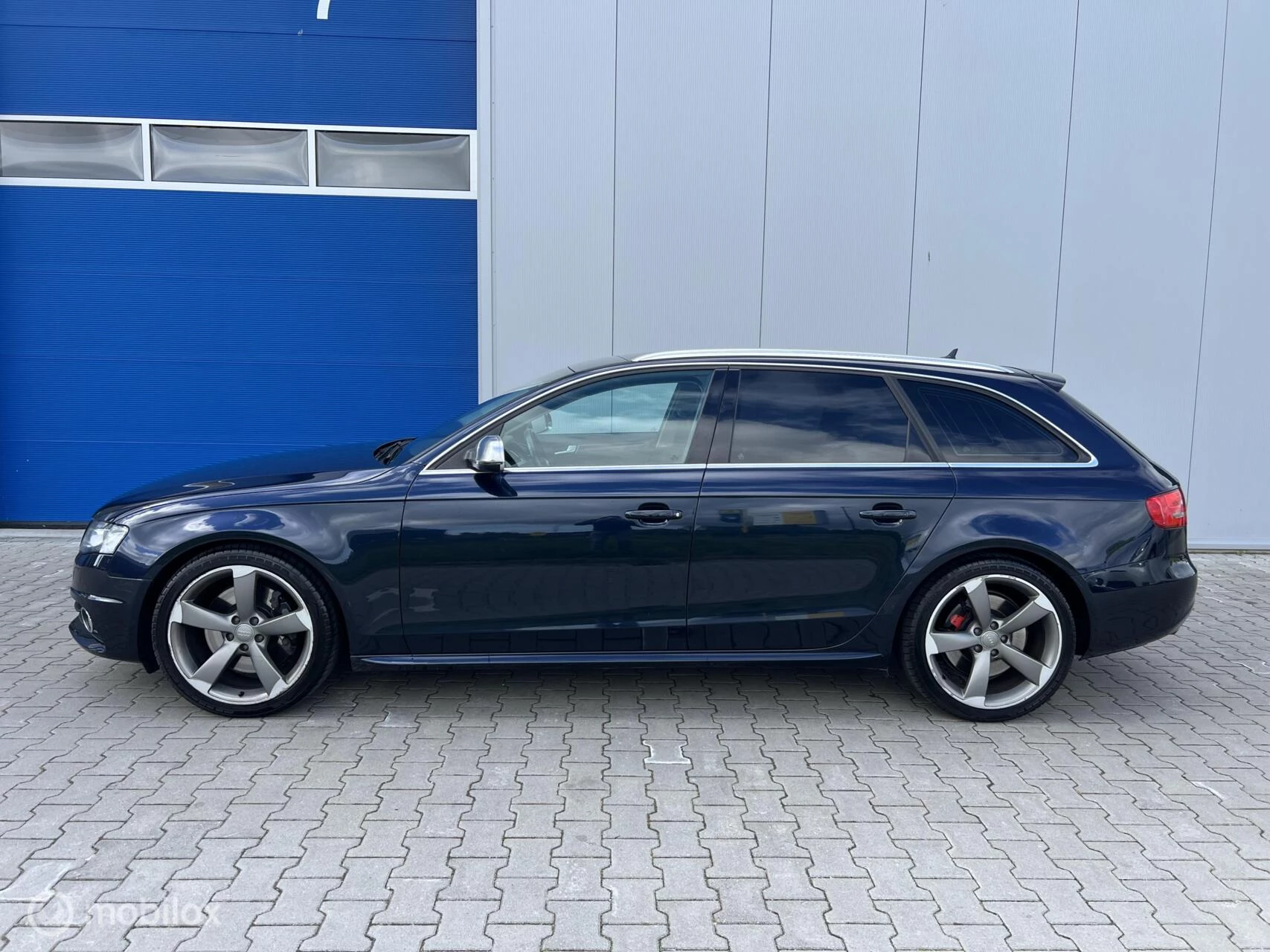 Hoofdafbeelding Audi S4