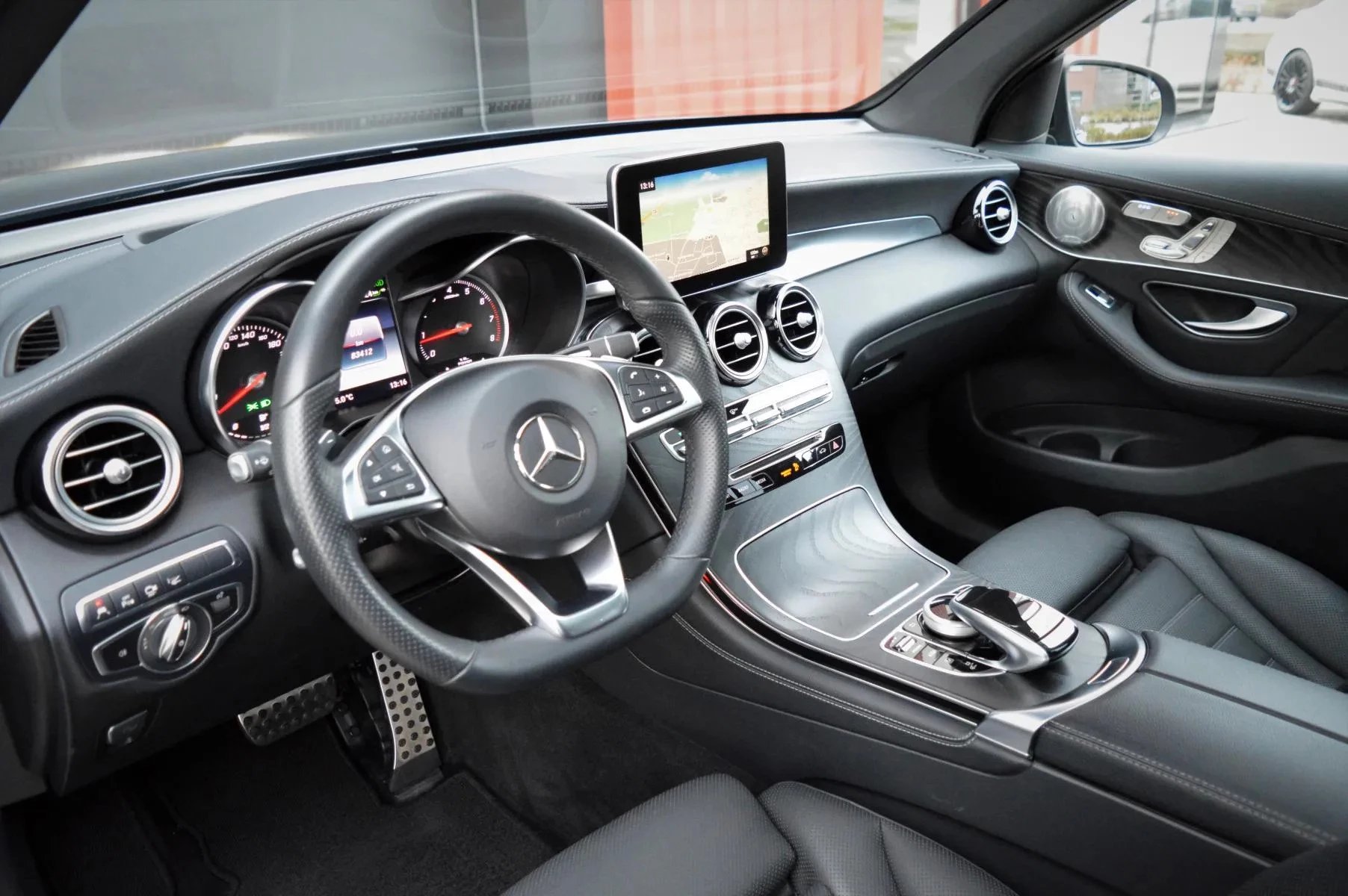 Hoofdafbeelding Mercedes-Benz GLC