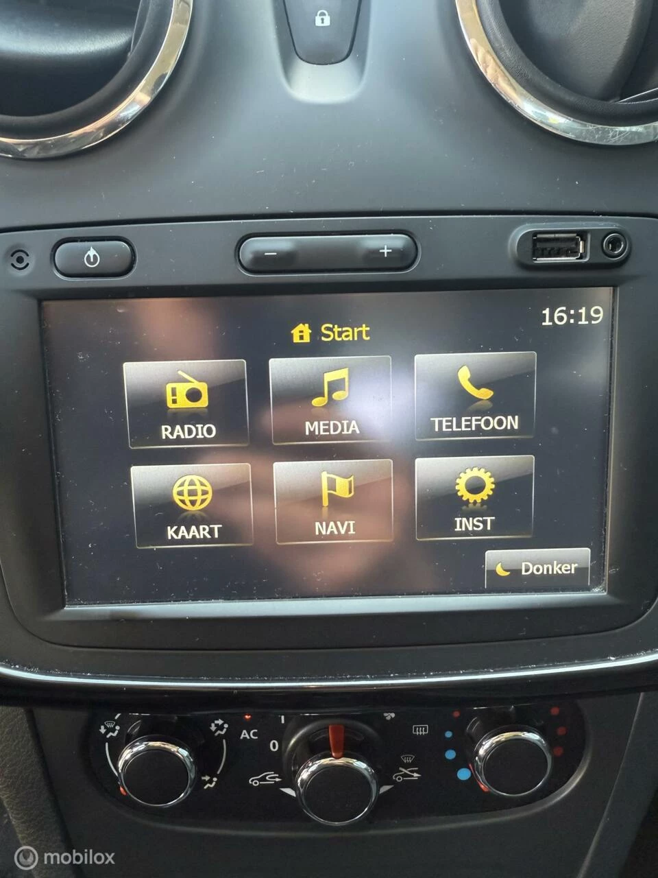 Hoofdafbeelding Dacia Sandero