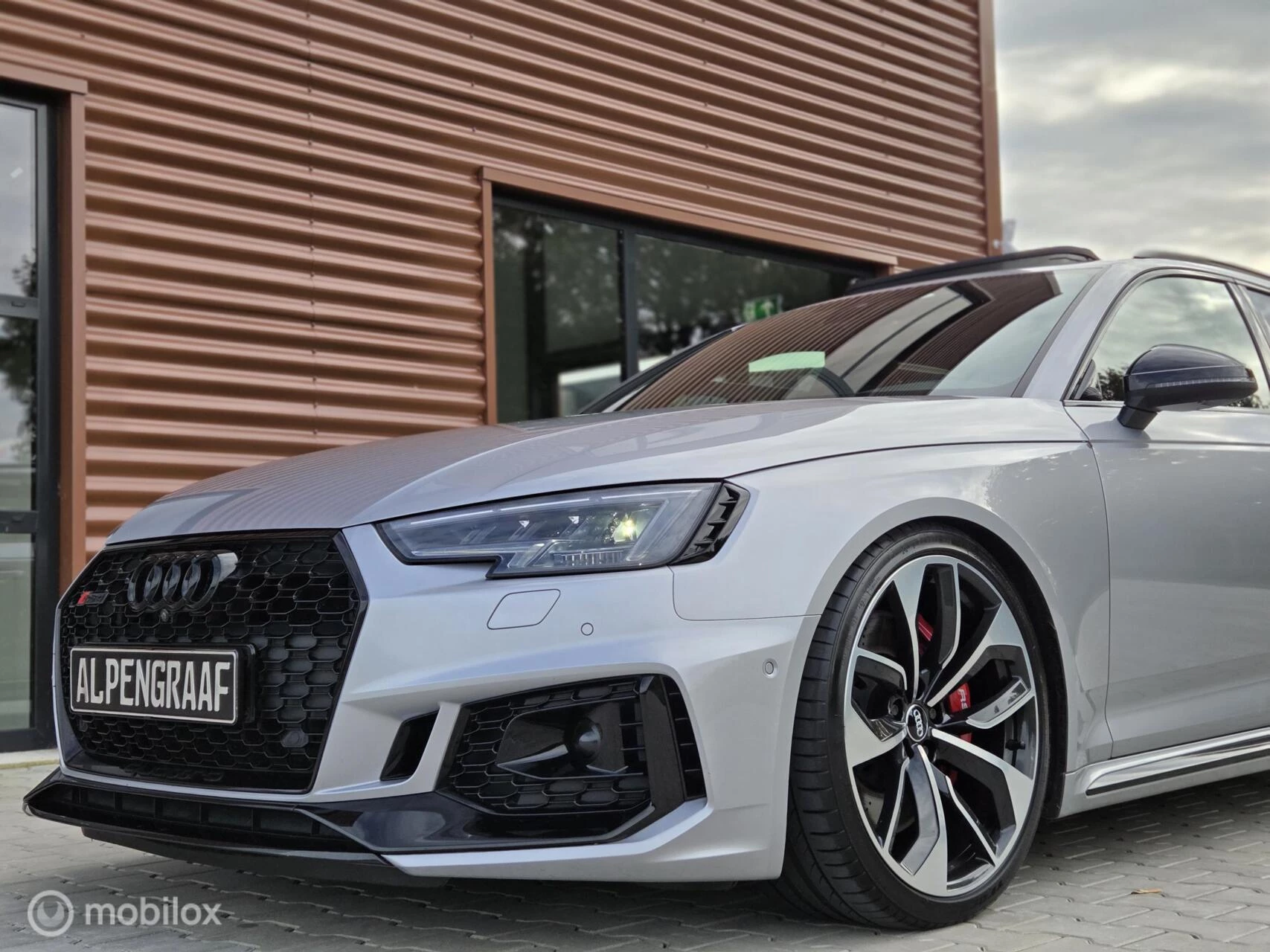 Hoofdafbeelding Audi RS4