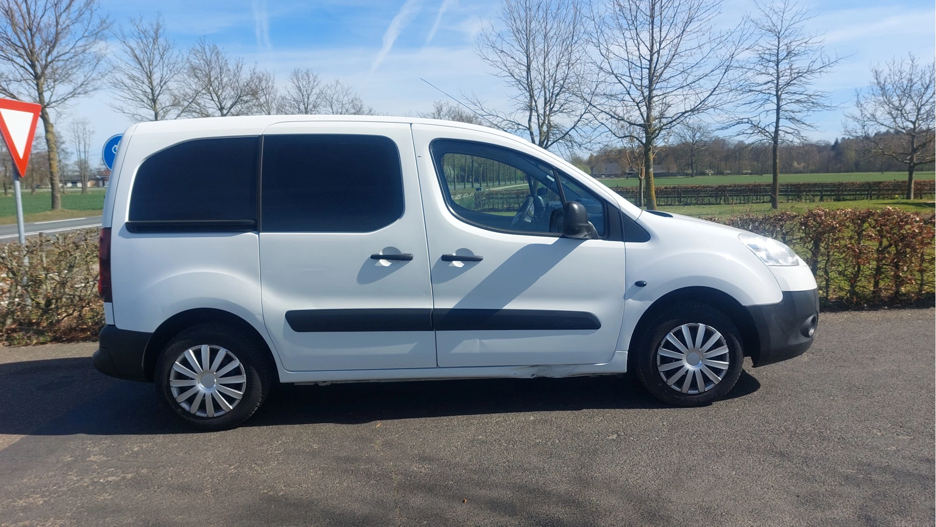 Hoofdafbeelding Peugeot Partner