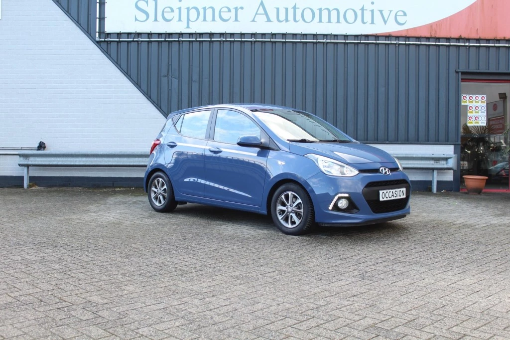 Hoofdafbeelding Hyundai i10
