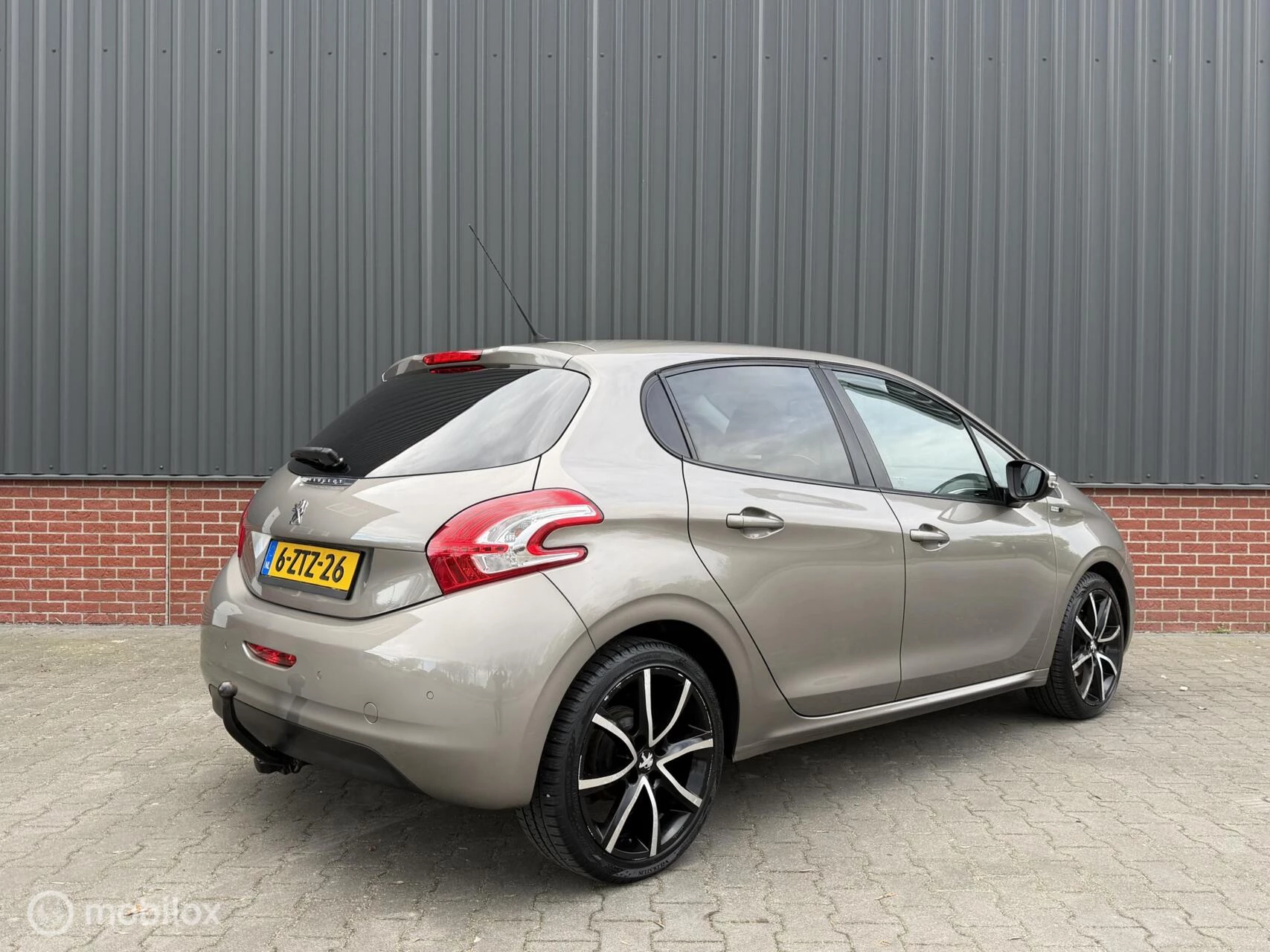 Hoofdafbeelding Peugeot 208