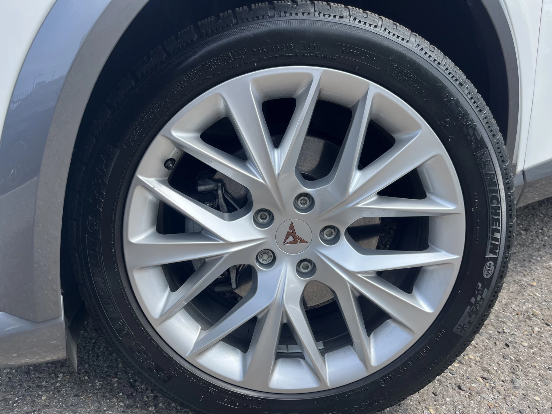 Hoofdafbeelding CUPRA Formentor