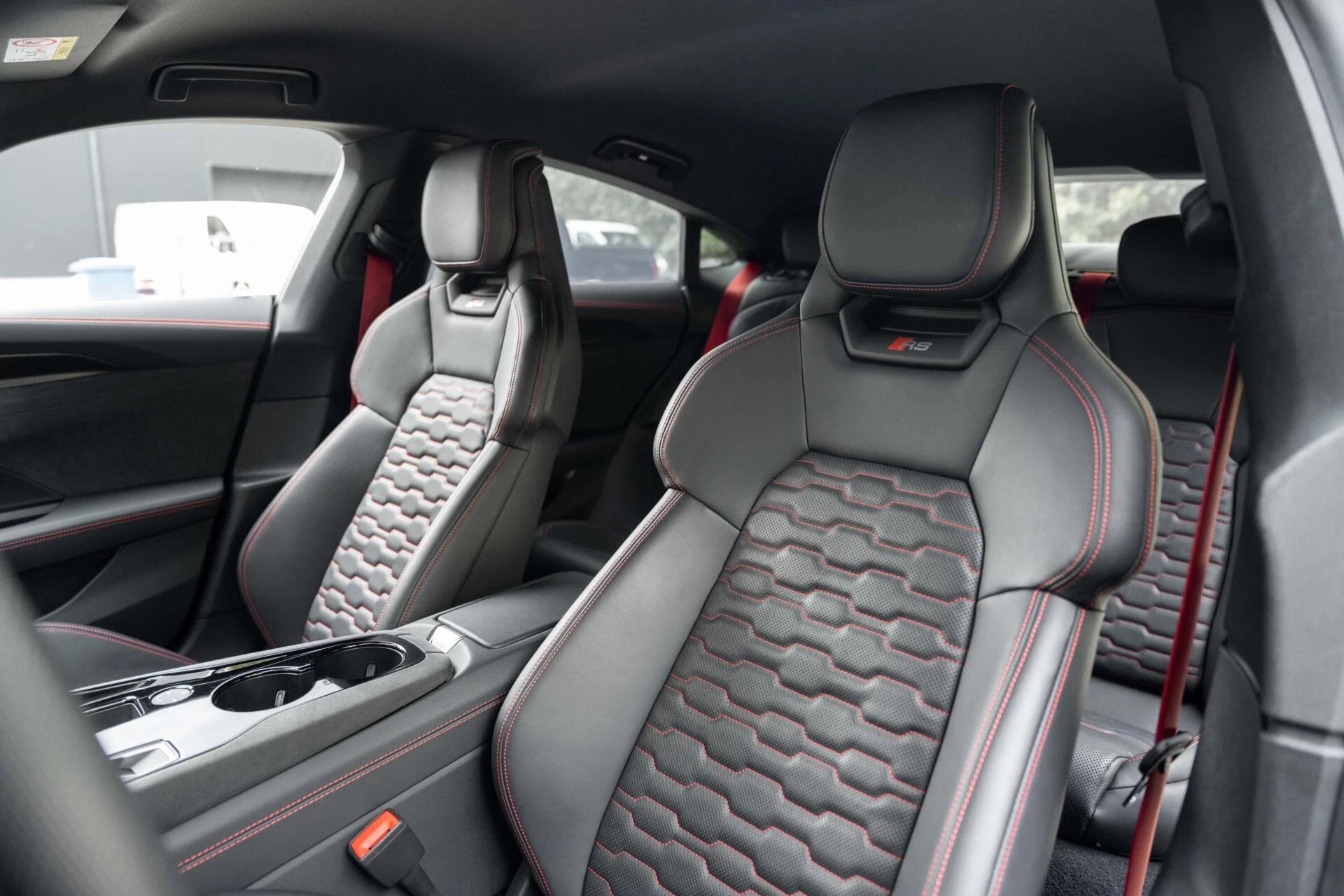 Hoofdafbeelding Audi e-tron GT