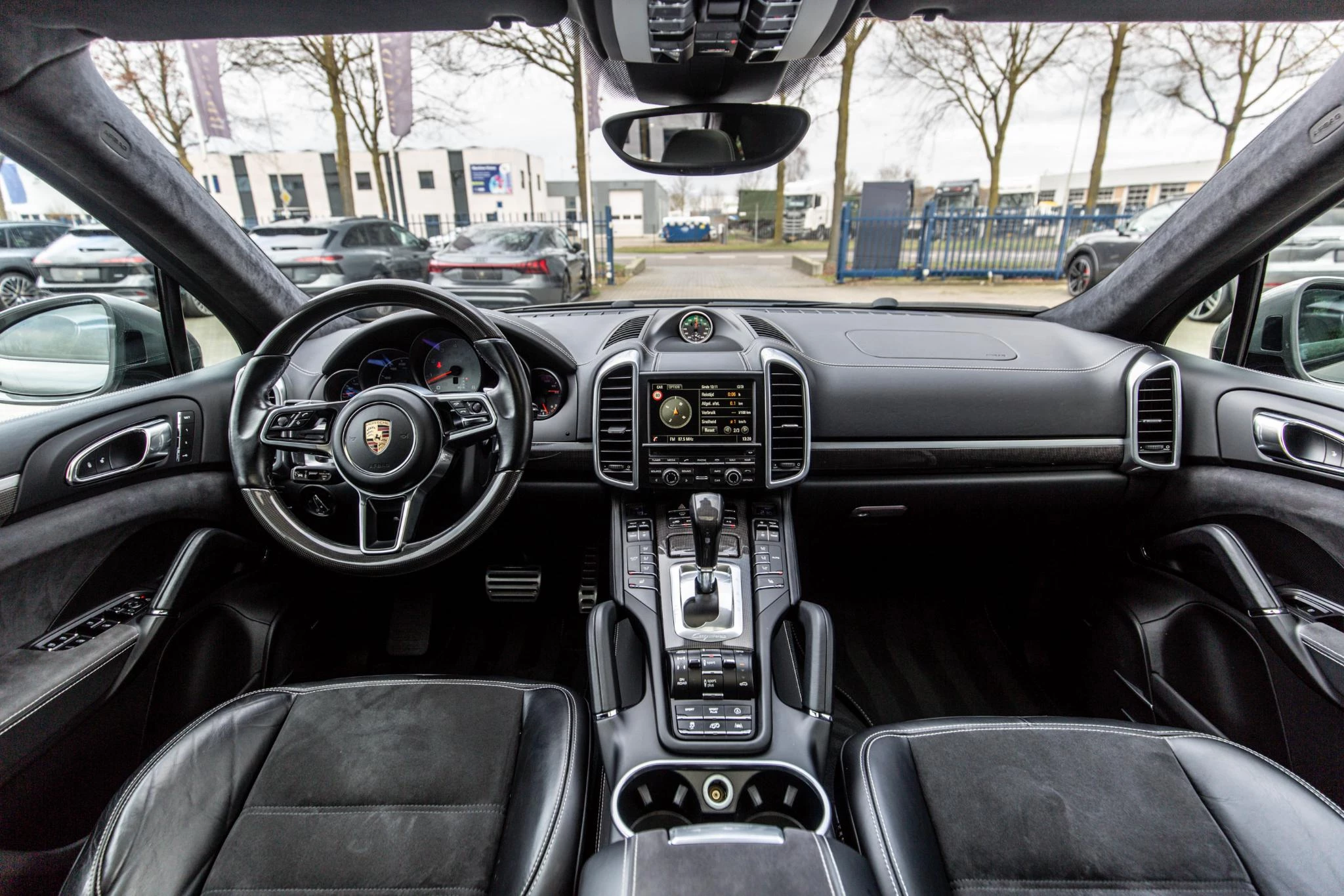 Hoofdafbeelding Porsche Cayenne