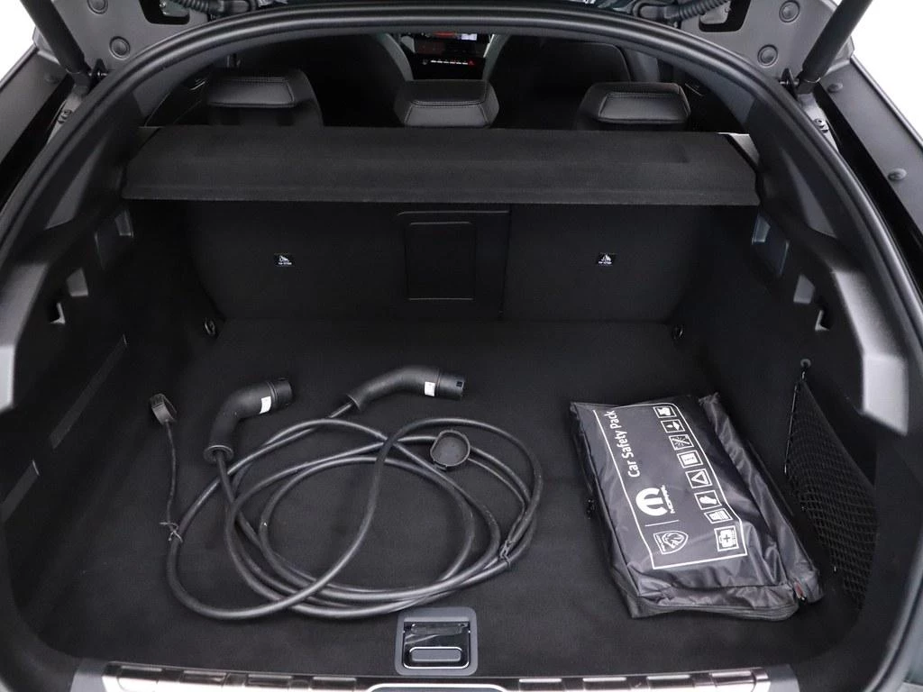 Hoofdafbeelding Peugeot 408