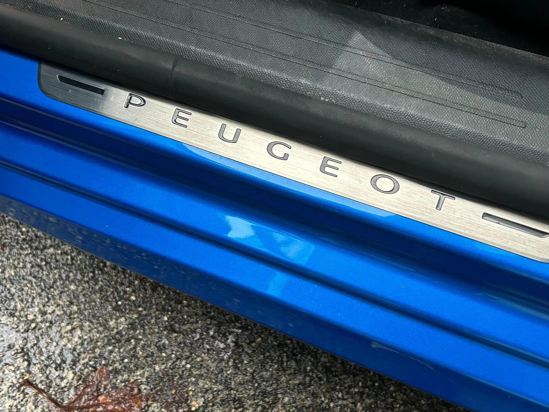 Hoofdafbeelding Peugeot e-208