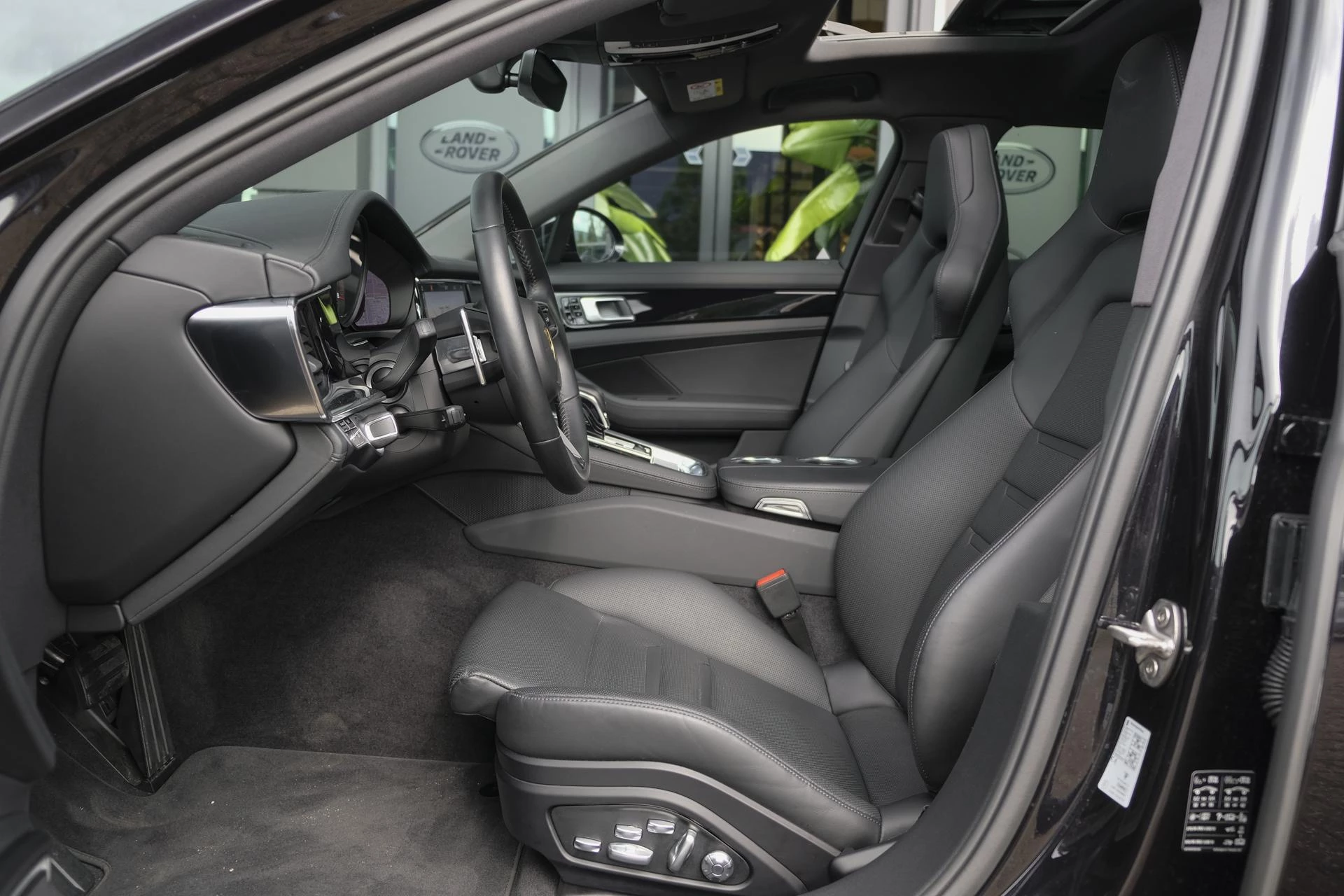 Hoofdafbeelding Porsche Panamera