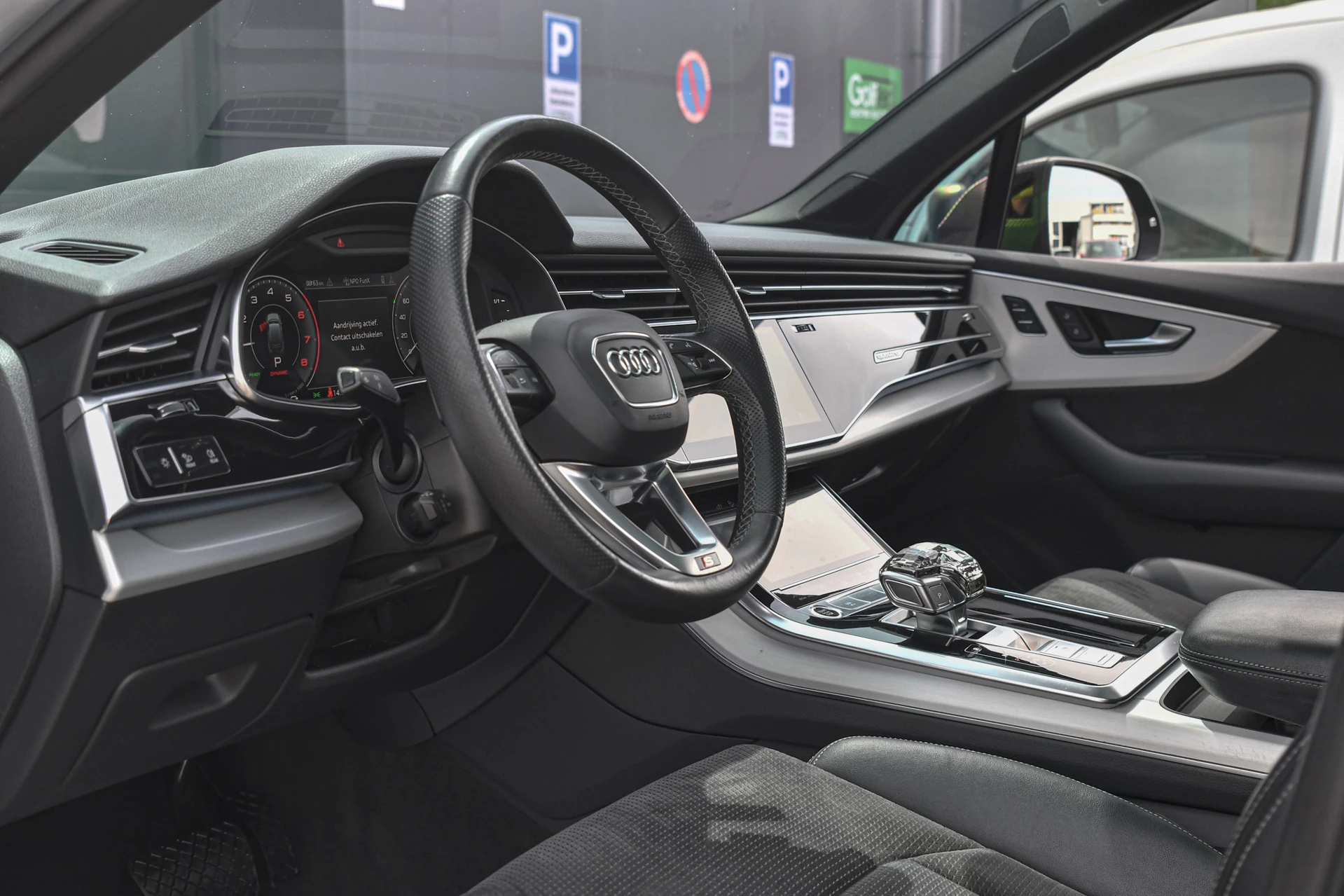 Hoofdafbeelding Audi Q7