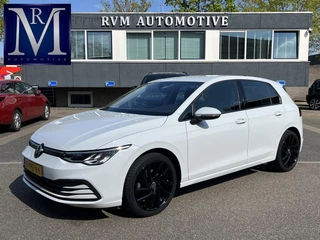 Volkswagen Golf 1.0 eTSI Life Business AUTOMAAT| ADAPTIVE CRUISE CONTROL| STOEL+ STUURVERWARMING| APPLE CARPLAY/ ANDROID AUTO| 18 INCH HOOGLANS ZWARTE VELGEN| BTW| RIJKLAAPRIJS INCL. 12 MND BOVAG GARANTIE