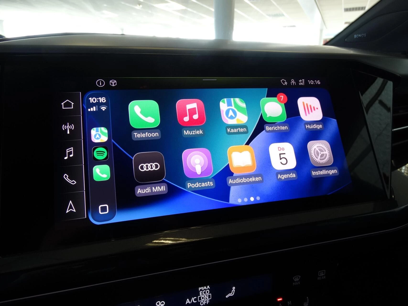 Hoofdafbeelding Audi Q4 Sportback e-tro