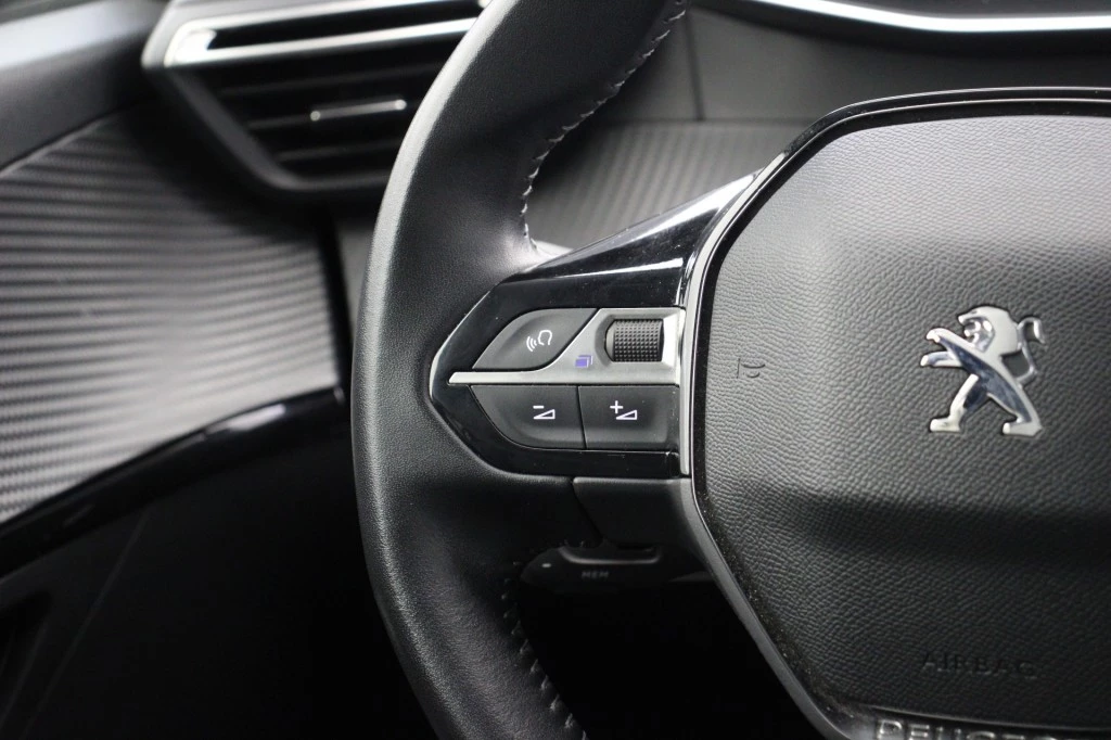 Hoofdafbeelding Peugeot e-208