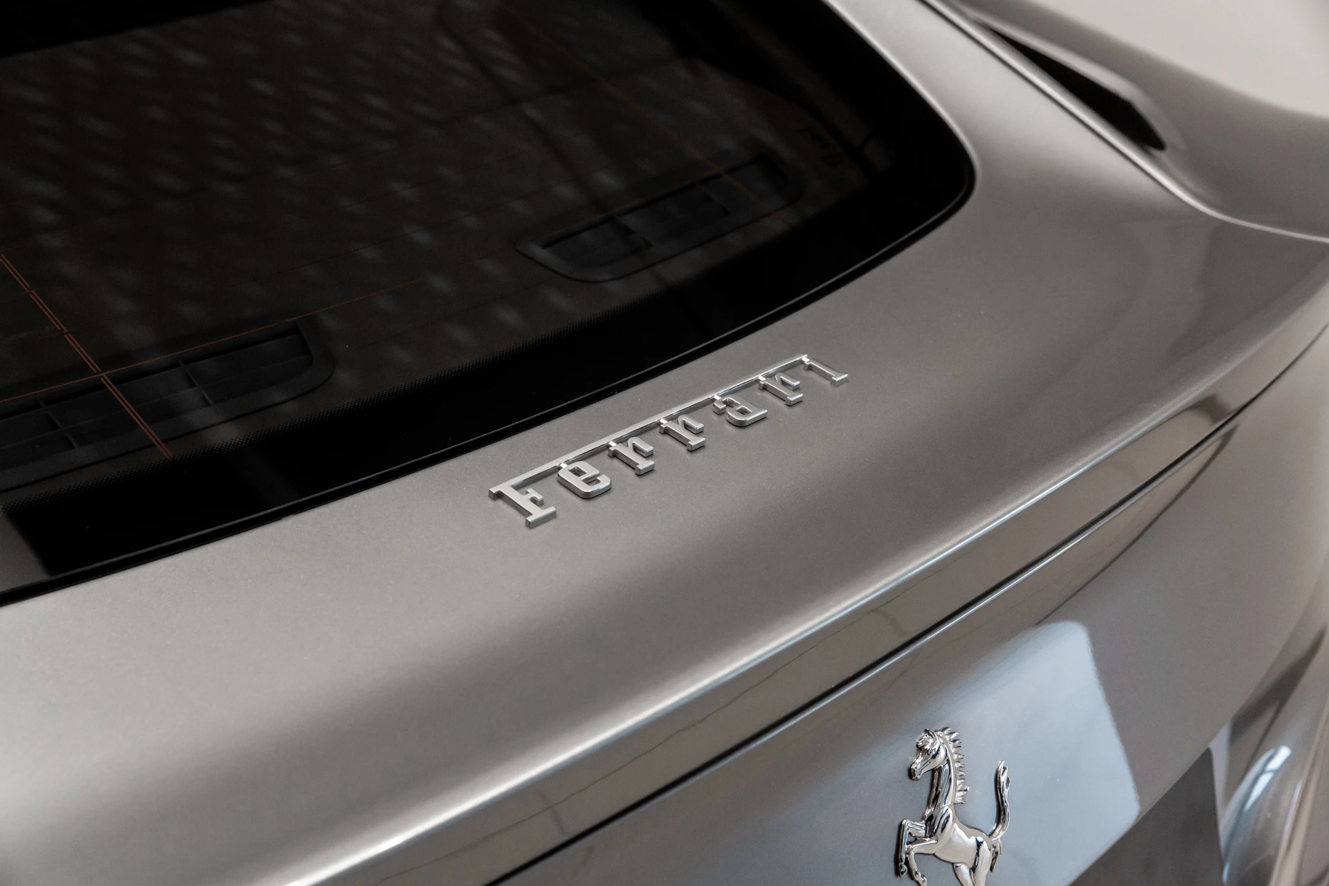 Hoofdafbeelding Ferrari F12