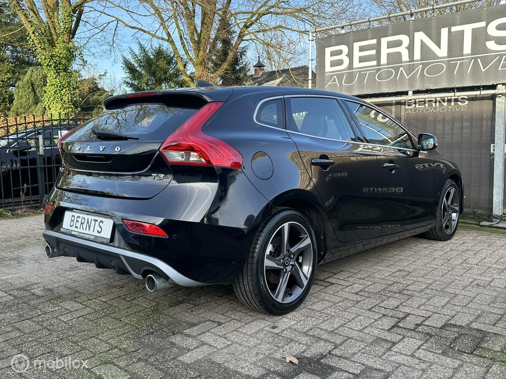 Hoofdafbeelding Volvo V40