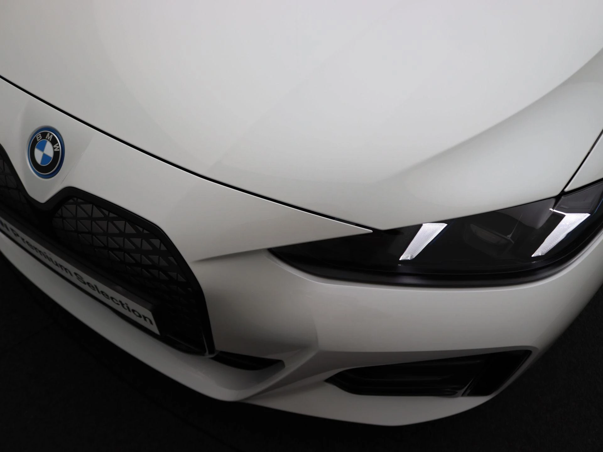 Hoofdafbeelding BMW i4