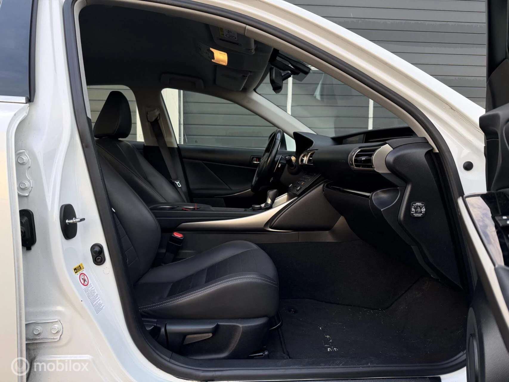 Hoofdafbeelding Lexus IS