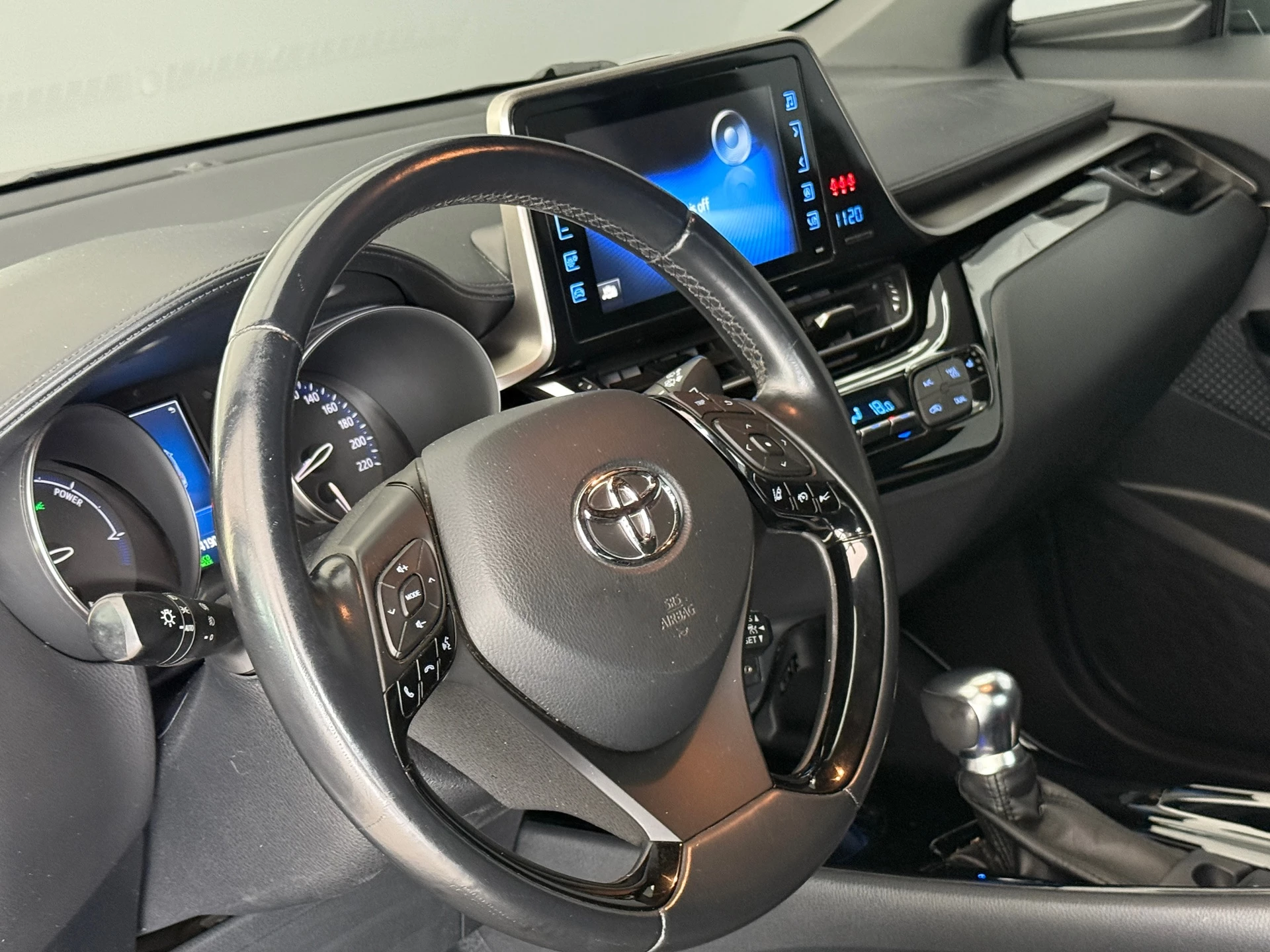 Hoofdafbeelding Toyota C-HR